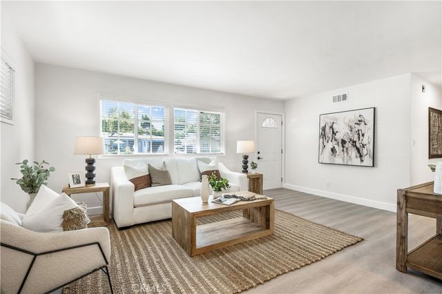424 S Lilac, Orange, CA 92868