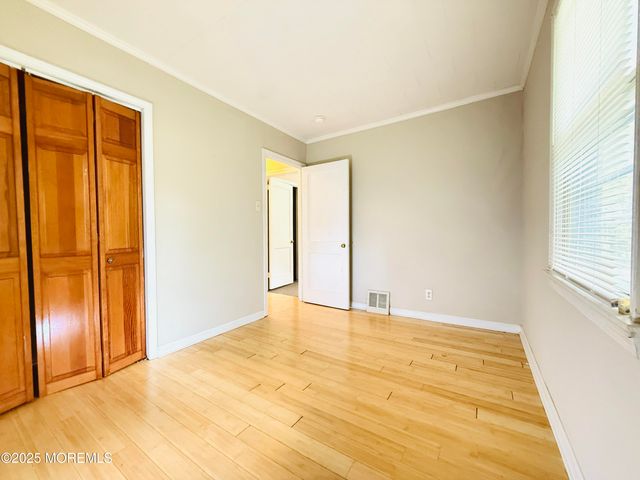 115 Edison Road, Cherry Hill, NJ 08034