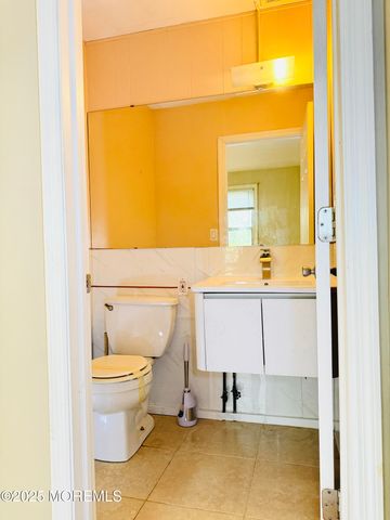 115 Edison Road, Cherry Hill, NJ 08034