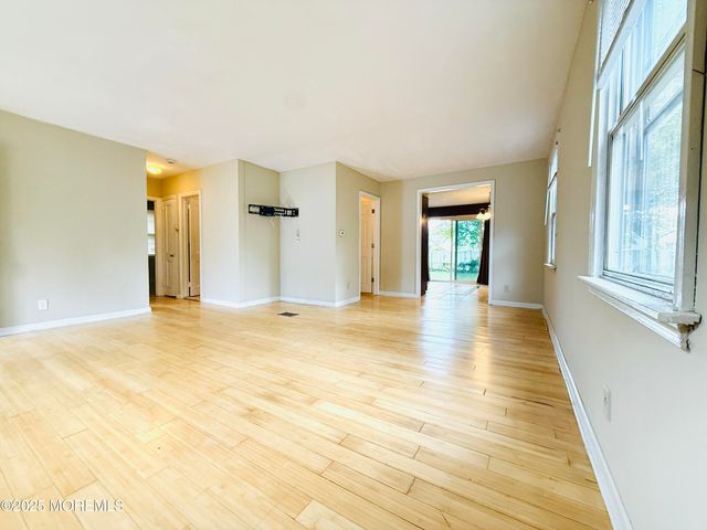 115 Edison Road, Cherry Hill, NJ 08034