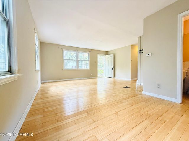 115 Edison Road, Cherry Hill, NJ 08034