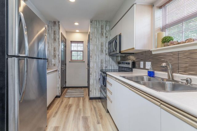 192 W Rockford Drive 5, Branson, MO 65616