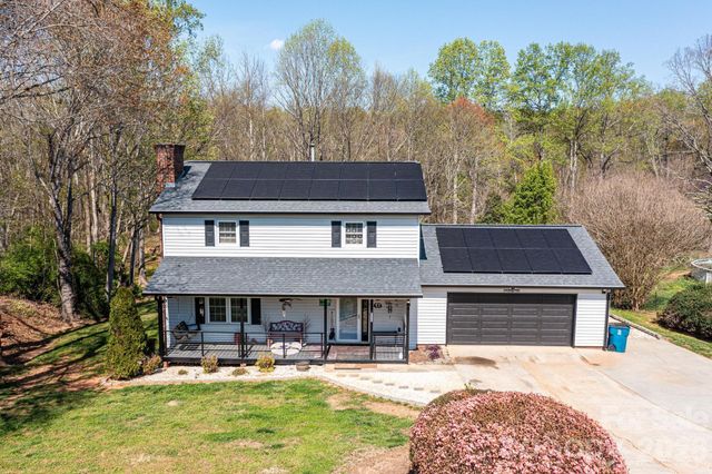 3229 15th Avenue NE, Conover, NC 28613