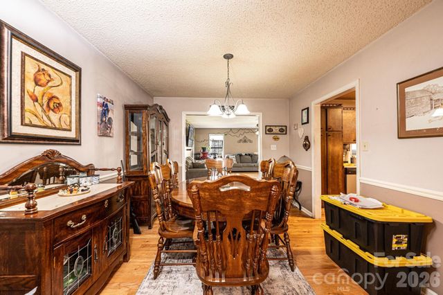 3229 15th Avenue NE, Conover, NC 28613