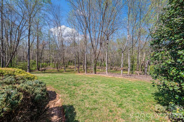 3229 15th Avenue NE, Conover, NC 28613