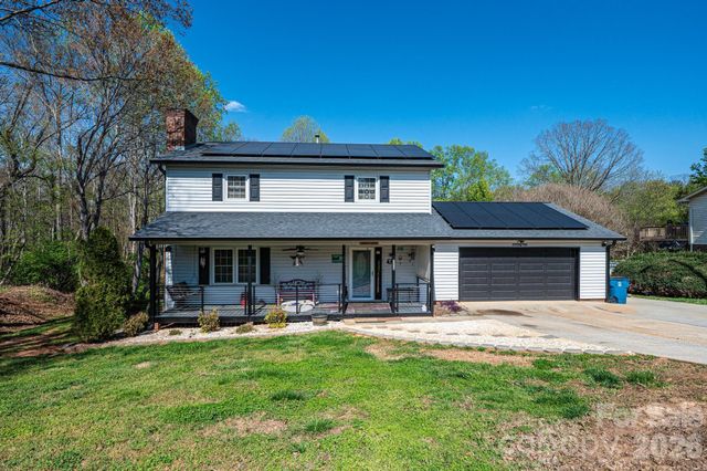 3229 15th Avenue NE, Conover, NC 28613