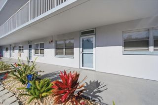 1868 SHORE 104, South Pasadena, FL 33707