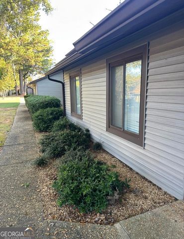 2725 Flintlock Place, Austell, GA 30106