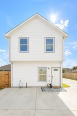 4009 King Street, Houston, TX 77026
