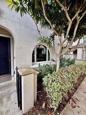 3343 Shadetree Way, Camarillo, CA 93012