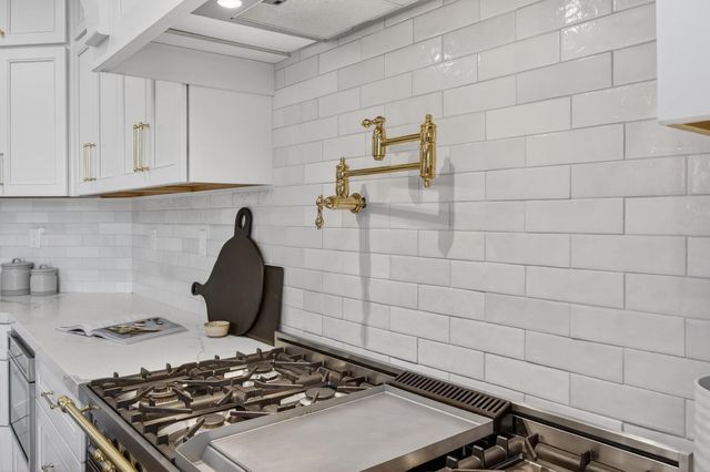 109 Hawk Crest Way, Roseville, CA 95678