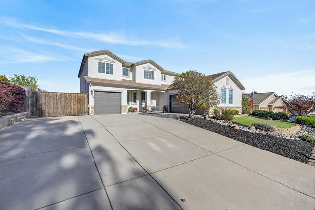 109 Hawk Crest Way, Roseville, CA 95678