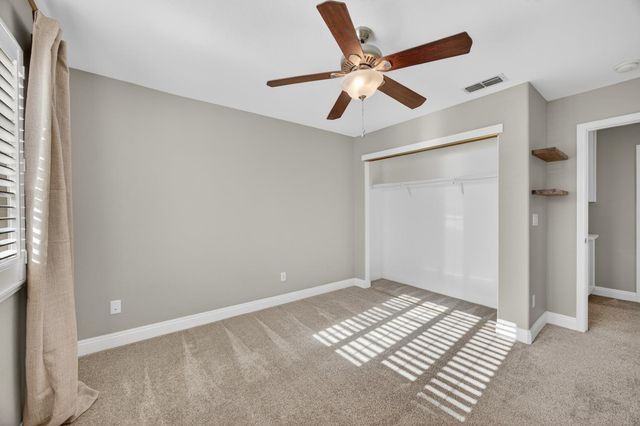 109 Hawk Crest Way, Roseville, CA 95678