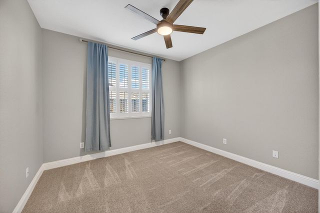 109 Hawk Crest Way, Roseville, CA 95678