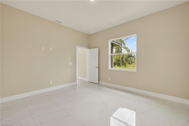 937 Asther ST E, Lehigh Acres, FL 33974
