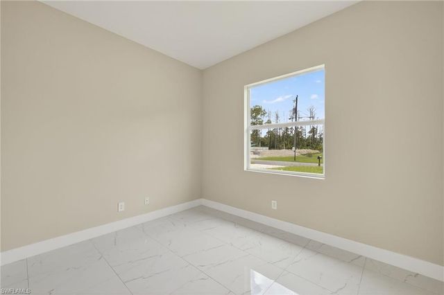 937 Asther ST E, Lehigh Acres, FL 33974