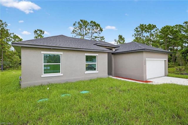 937 Asther ST E, Lehigh Acres, FL 33974
