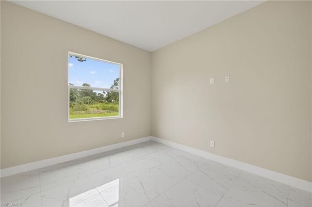 937 Asther ST E, Lehigh Acres, FL 33974