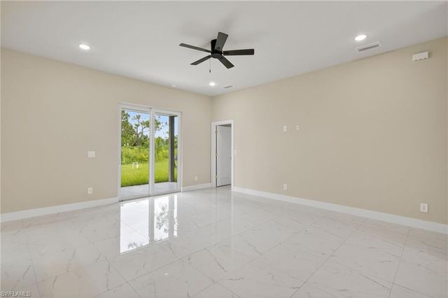 937 Asther ST E, Lehigh Acres, FL 33974