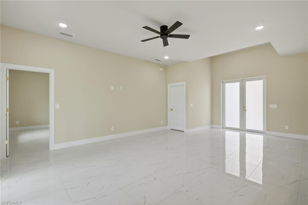 937 Asther ST E, LEHIGH ACRES, FL 33974 — photo 4