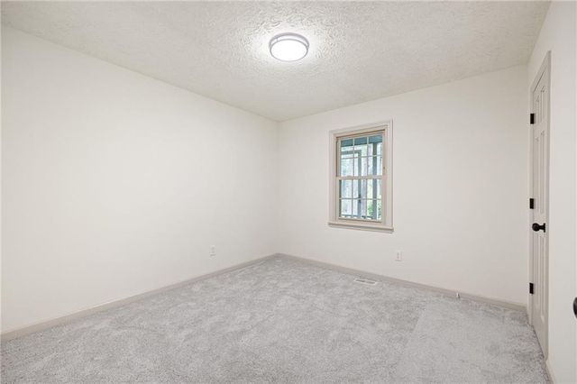 511 Kay Road, Woodstock, GA 30188