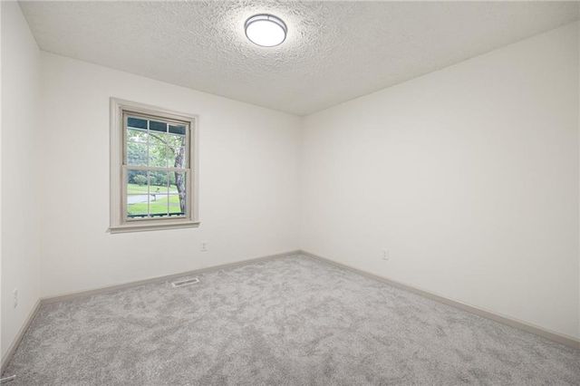 511 Kay Road, Woodstock, GA 30188