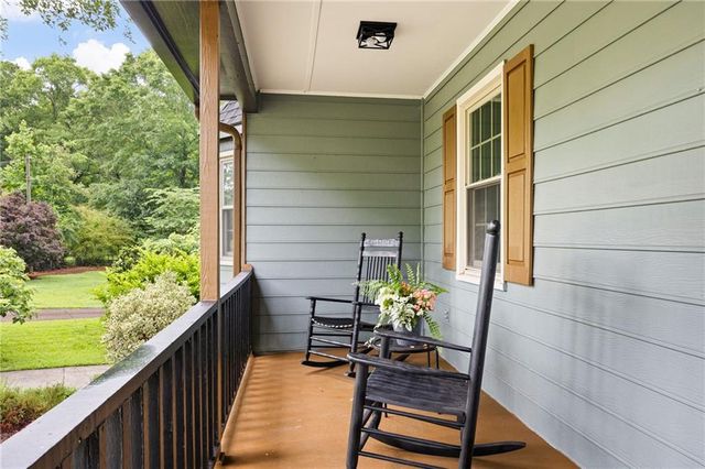 511 Kay Road, Woodstock, GA 30188
