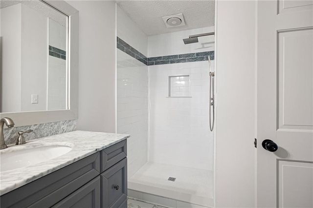 511 Kay Road, Woodstock, GA 30188