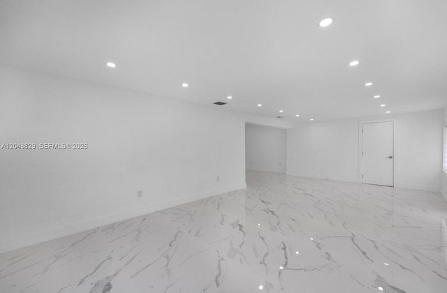 2390 Service Rd, Opa-locka, FL 33054