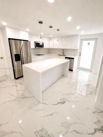 2390 Service Rd, Opa-locka, FL 33054