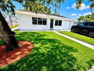 2390 Service Rd, Opa-locka, FL 33054