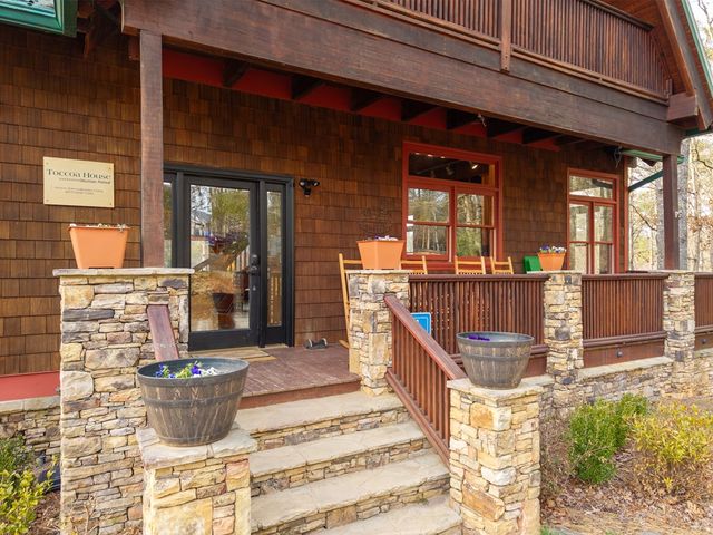 153 Riverview Circle, Blue Ridge, GA 30513