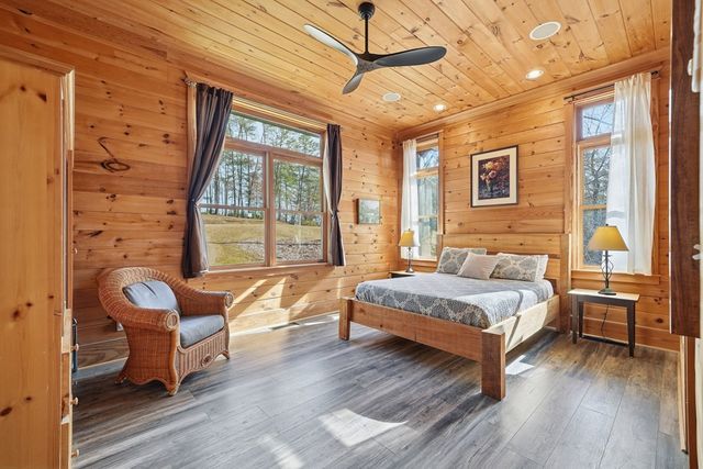 153 Riverview Circle, Blue Ridge, GA 30513