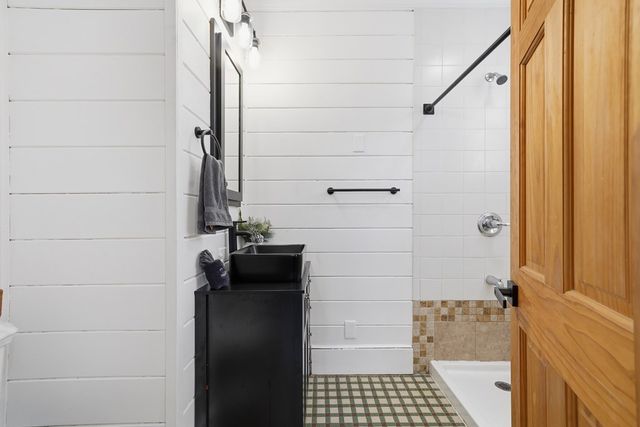 153 Riverview Circle, Blue Ridge, GA 30513