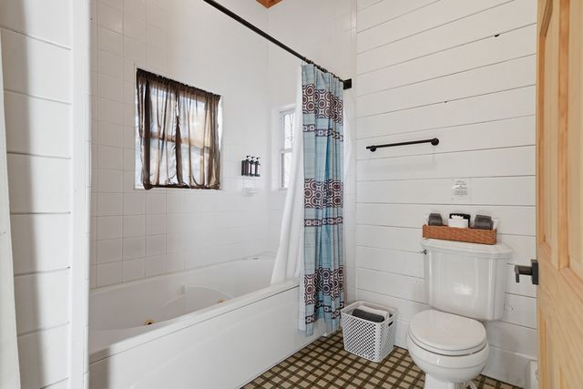 153 Riverview Circle, Blue Ridge, GA 30513