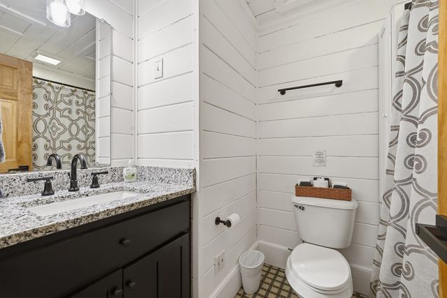 153 Riverview Circle, Blue Ridge, GA 30513