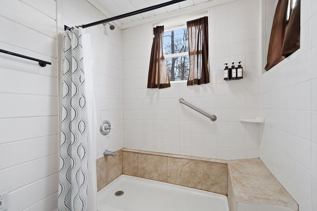 153 Riverview Circle, Blue Ridge, GA 30513