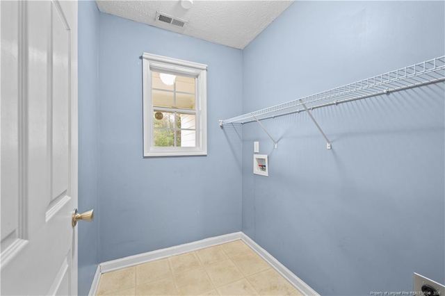 2914 Flowering Bradford Way, Fayetteville, NC 28306