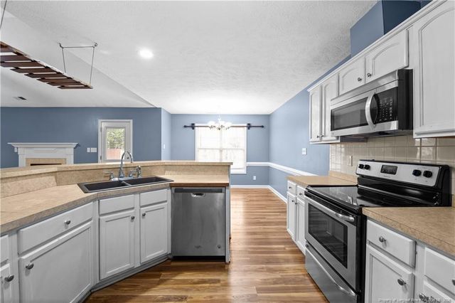 2914 Flowering Bradford Way, Fayetteville, NC 28306