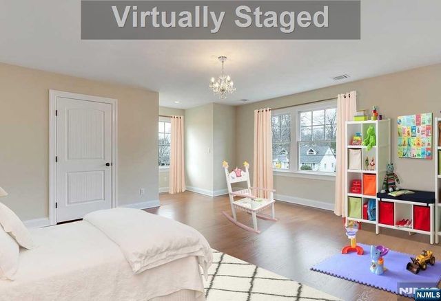 582 Green Valley Road, Paramus, NJ 07652