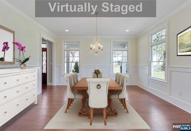 582 Green Valley Road, Paramus, NJ 07652