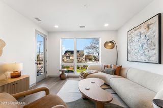 665 2nd Avenue 209, Long Branch, NJ 07740