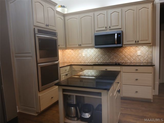 8410 Chadburn Crossing, Montgomery, AL 36116