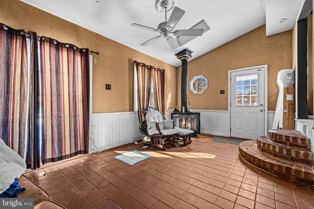 1409 TIEMAN DR, Glen Burnie, MD 21061