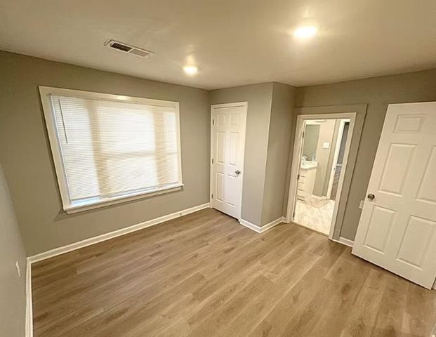 2974 WAVERLY AVE, Memphis, TN 38111