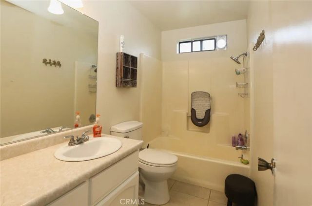 19425 Old Creek, Hidden Valley Lake, CA 95467