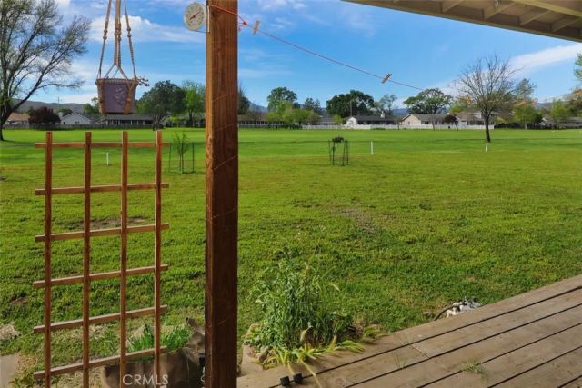 19425 Old Creek, Hidden Valley Lake, CA 95467