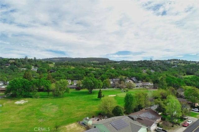 19425 Old Creek, Hidden Valley Lake, CA 95467