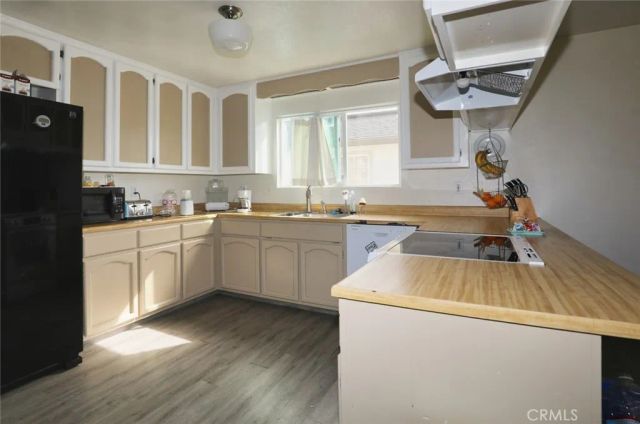 19425 Old Creek, Hidden Valley Lake, CA 95467