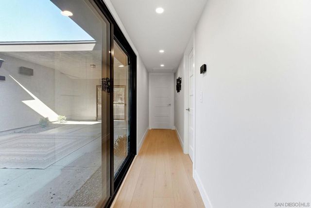 6016 Wenrich Pl, San Diego, CA 92120